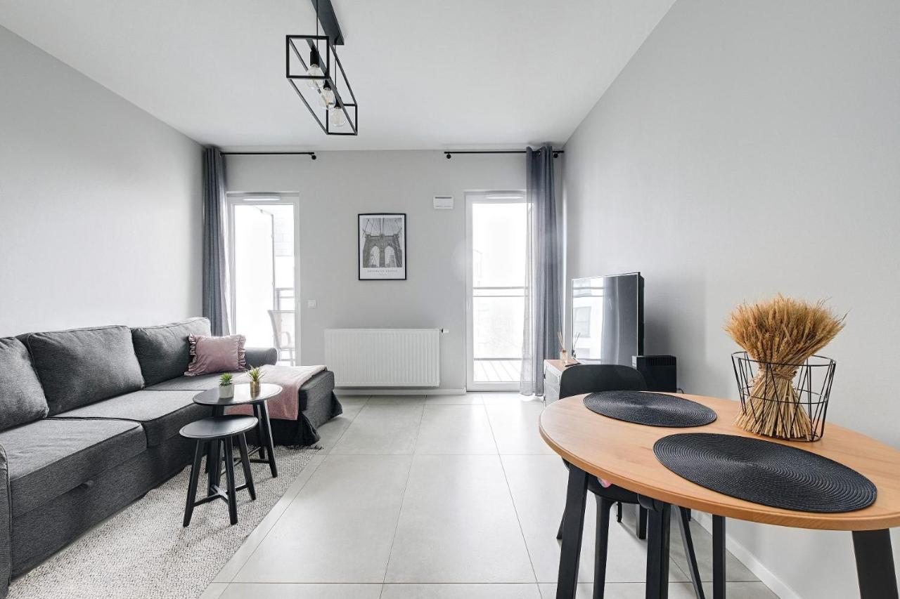 Targowa 10 Luxury Studio Apartment Варшава Екстериор снимка